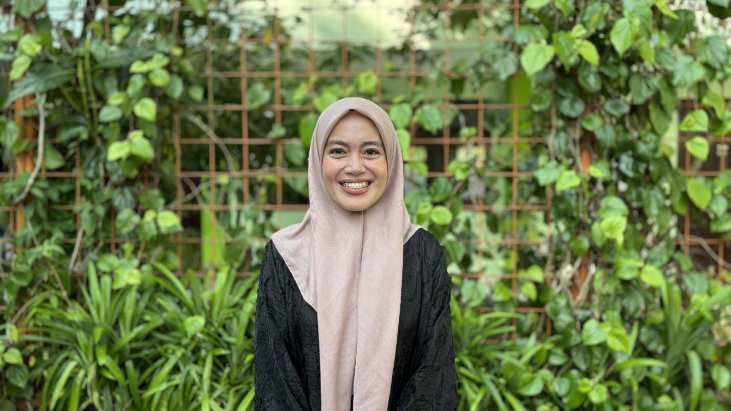 Dina Nurul Fathonah, S.Psi