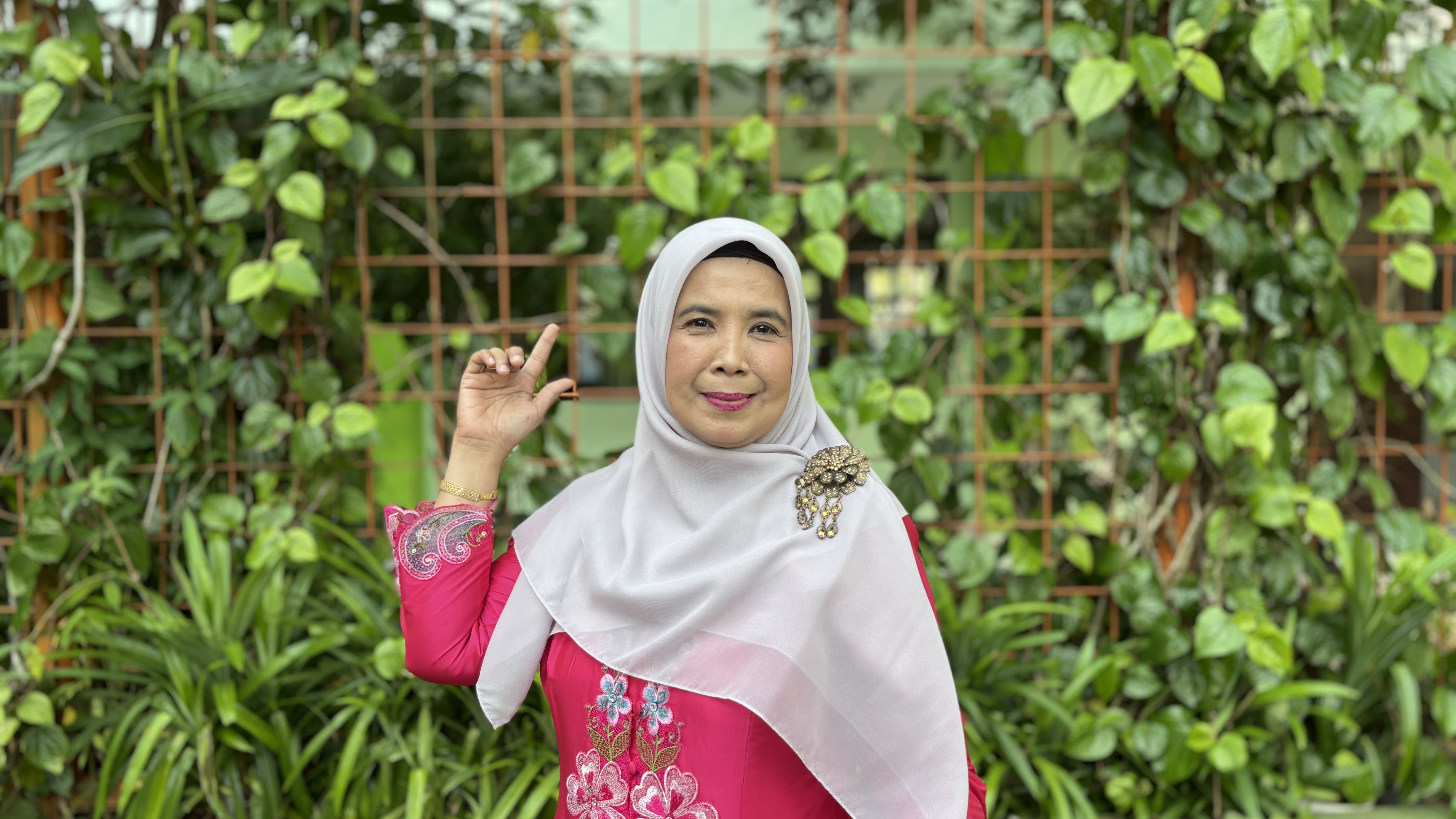 Dra. Hj.Herlina, M.Pd